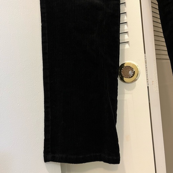Newport News Jeanology Corduroy Straight Leg Black Jeans, Size 6 Tall - Picture 4 of 7